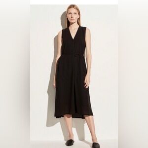 Vince Midi V-Neck Lightweight Flowy Chic Office Career Navy Dress , size M